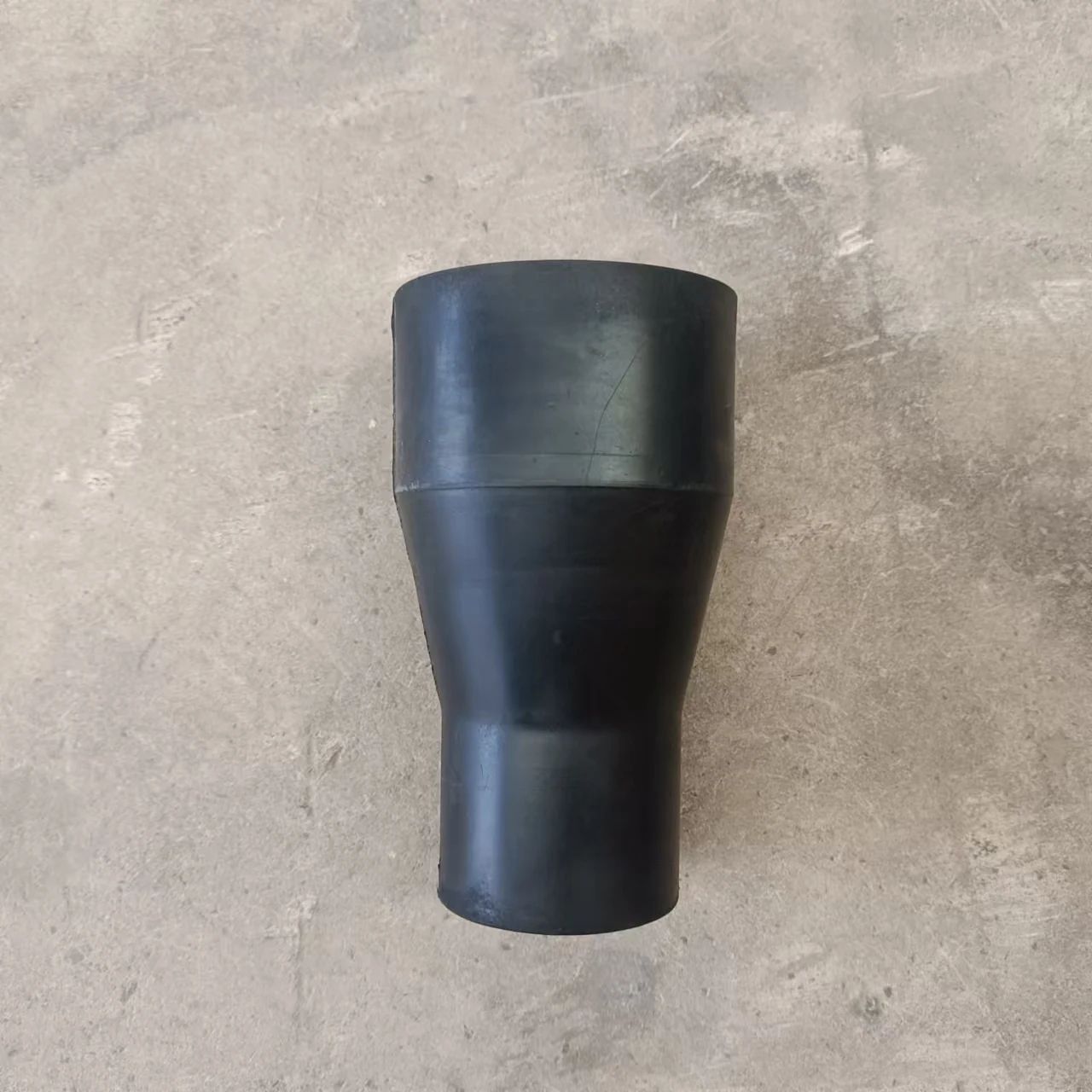 SINOTRUK HOWO Radiator Outlet Rubber Hose WG9725530143 Water Pipe - Image 3
