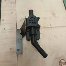 SINOTRUK HOWO TX Heater Control Water Valve Assembly YG1600821252