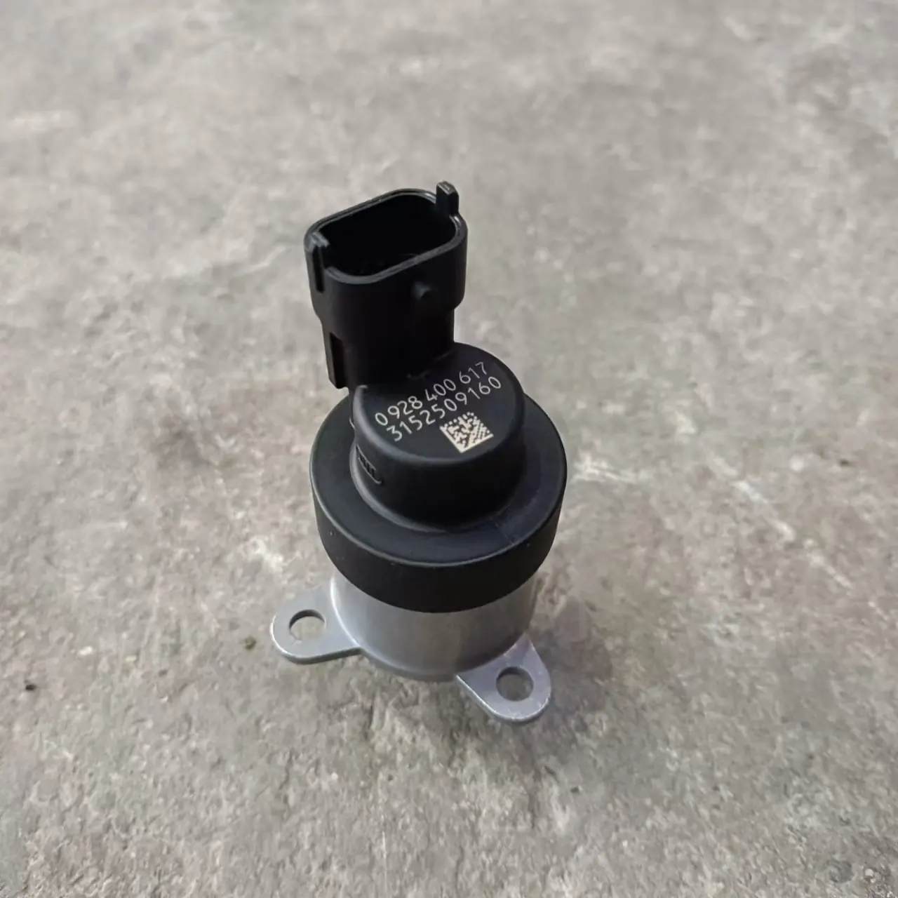 Common Rail Fuel Pressure Metering Unit Valve 0928400617 for Weichai Yuchai Cummins - Image 2